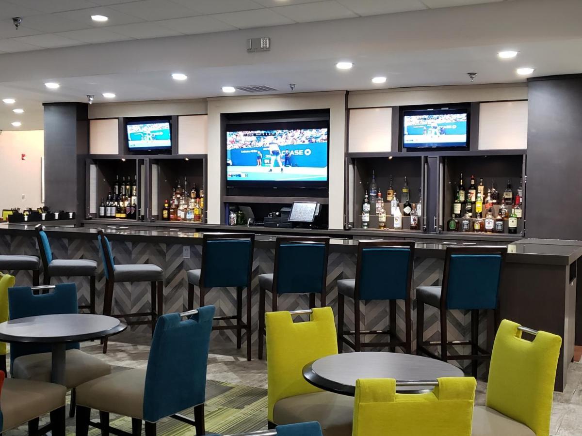 Holiday Inn Huntsville - Research Park By Ihg Zewnętrze zdjęcie