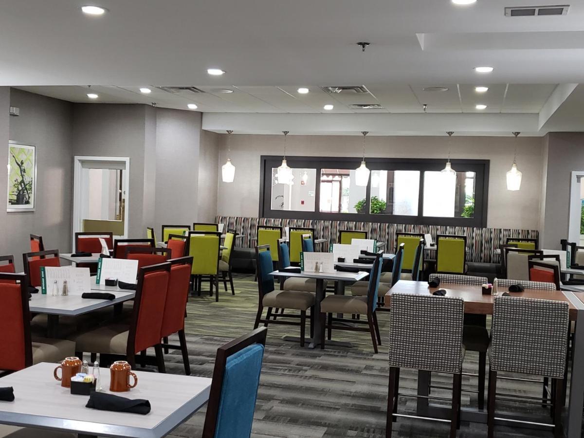 Holiday Inn Huntsville - Research Park By Ihg Zewnętrze zdjęcie