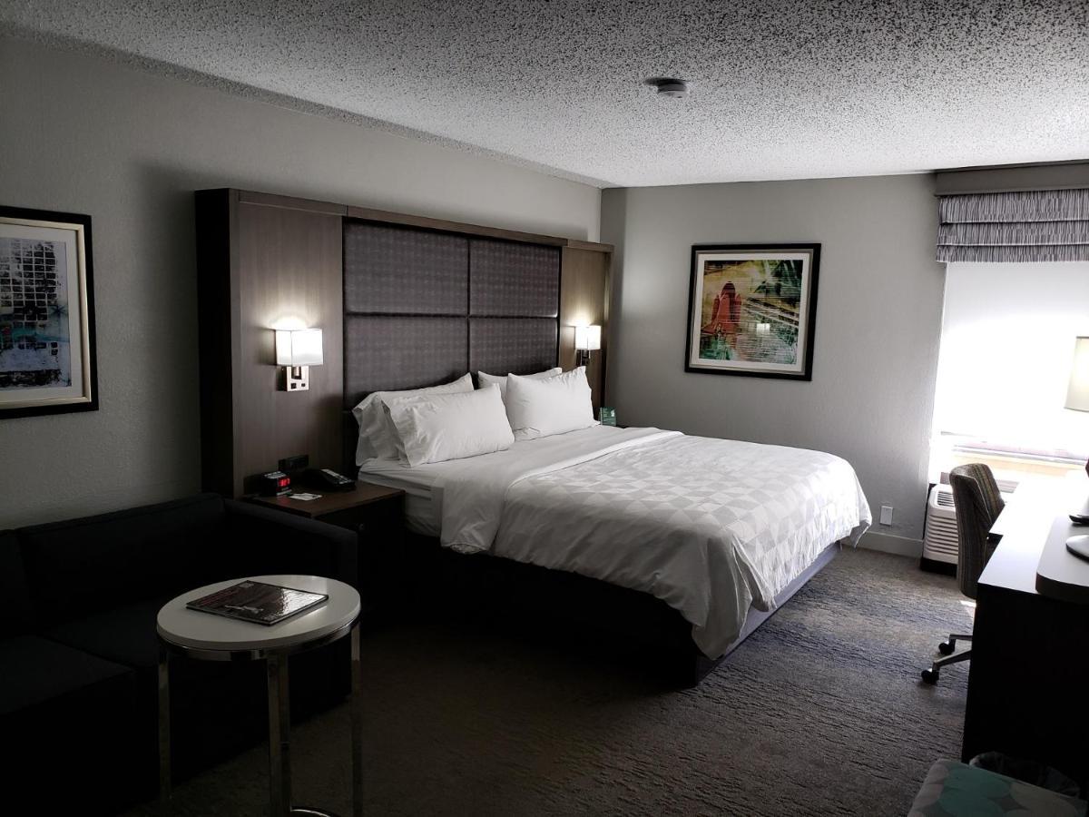 Holiday Inn Huntsville - Research Park By Ihg Zewnętrze zdjęcie