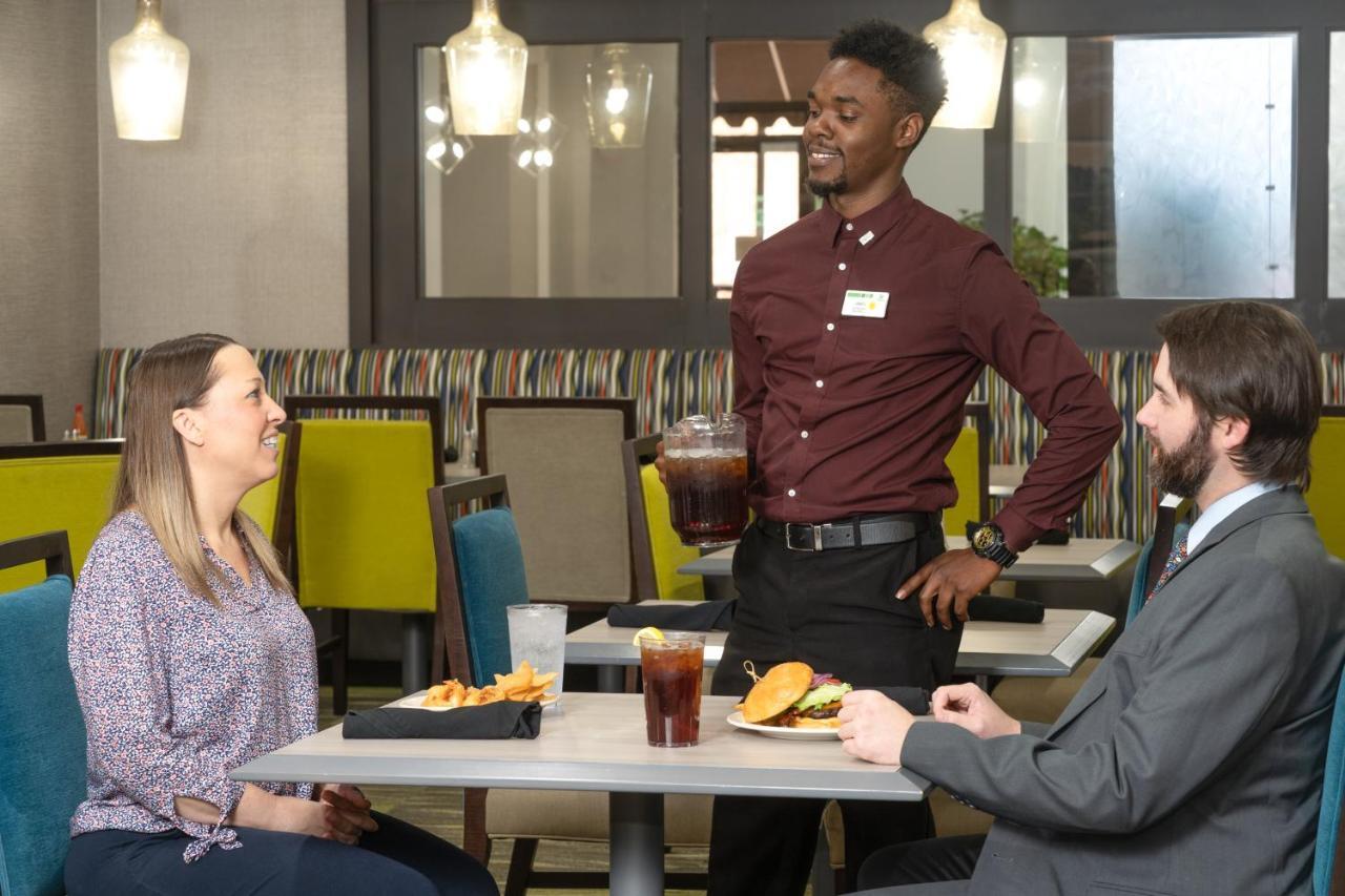Holiday Inn Huntsville - Research Park By Ihg Zewnętrze zdjęcie